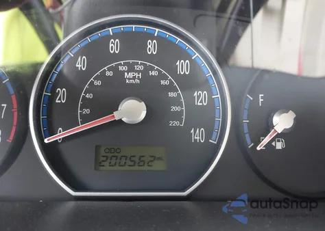 2008 Hyundai Santa Fe Gls z USA, uszkodzony, nr VIN 5NMSG13D28H190341